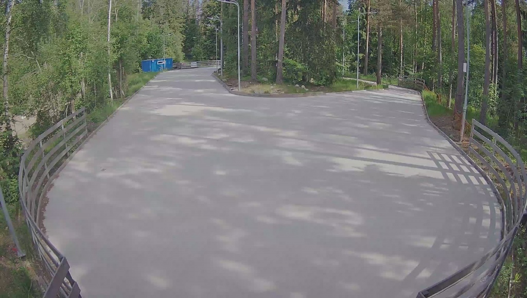 Веб камера на склоне Красное озеро