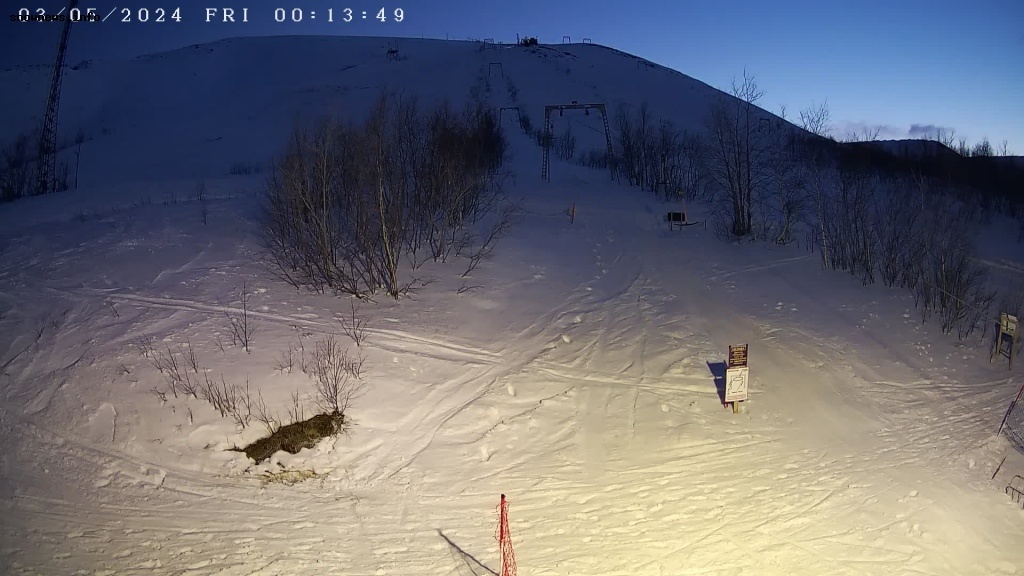 Веб-камера на склоне Кукисвумчорр, Мурманская область